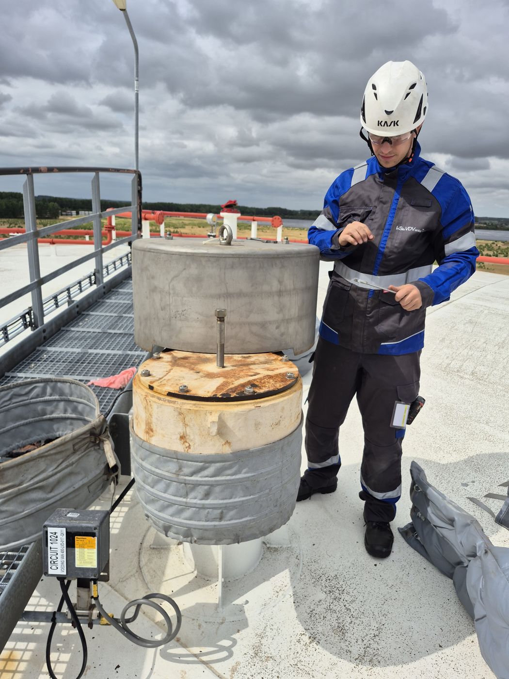 In-situ keuring van een VD-ventiel bovenop de opslagtank